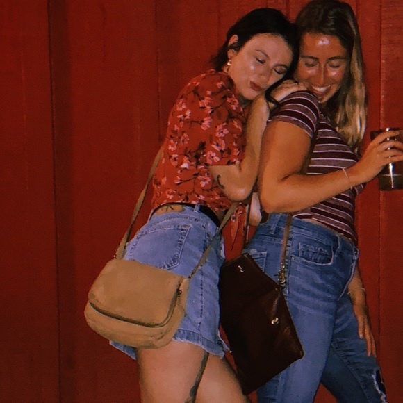 Button up front tie top - Picture 4 of 4